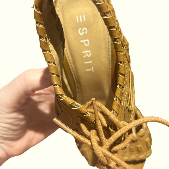 Esprit lace up Gladiator Sandals with a chunky heel, Size 7M. Gently used. - Picture 2 of 4